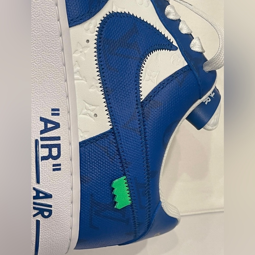 Louis Vuitton X Nike Air Force 1 - Picture 9 of 16